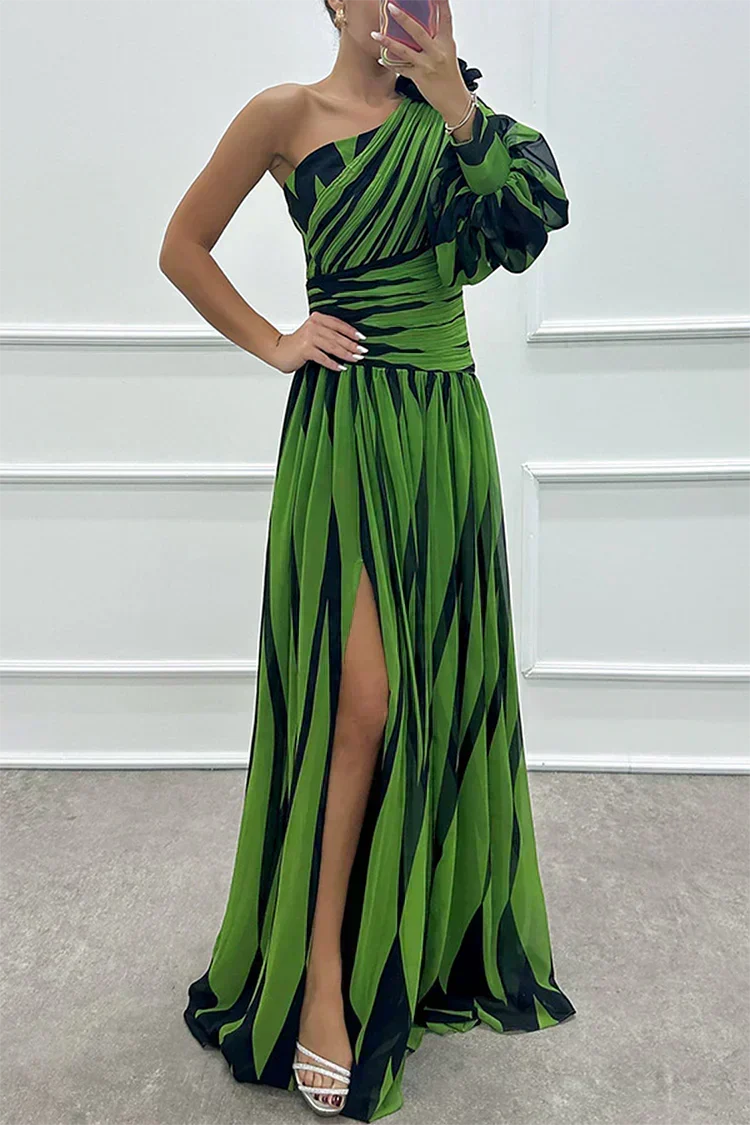 Dorothea | Elegant Striped Maxi Dress with One Shoulder